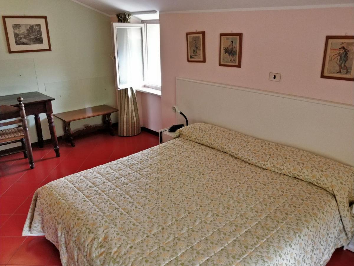 Hotel Barolo Classico Esterno foto